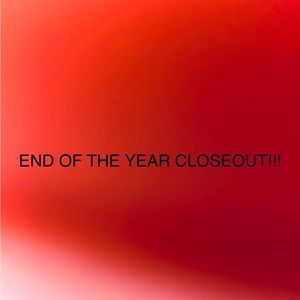 End of the year SALE☀️